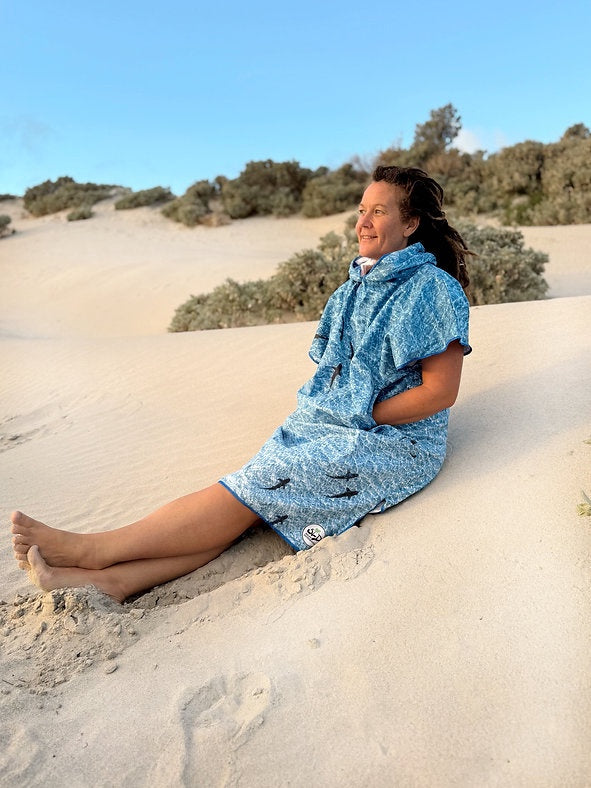 ADULT / Hooded Poncho Towel