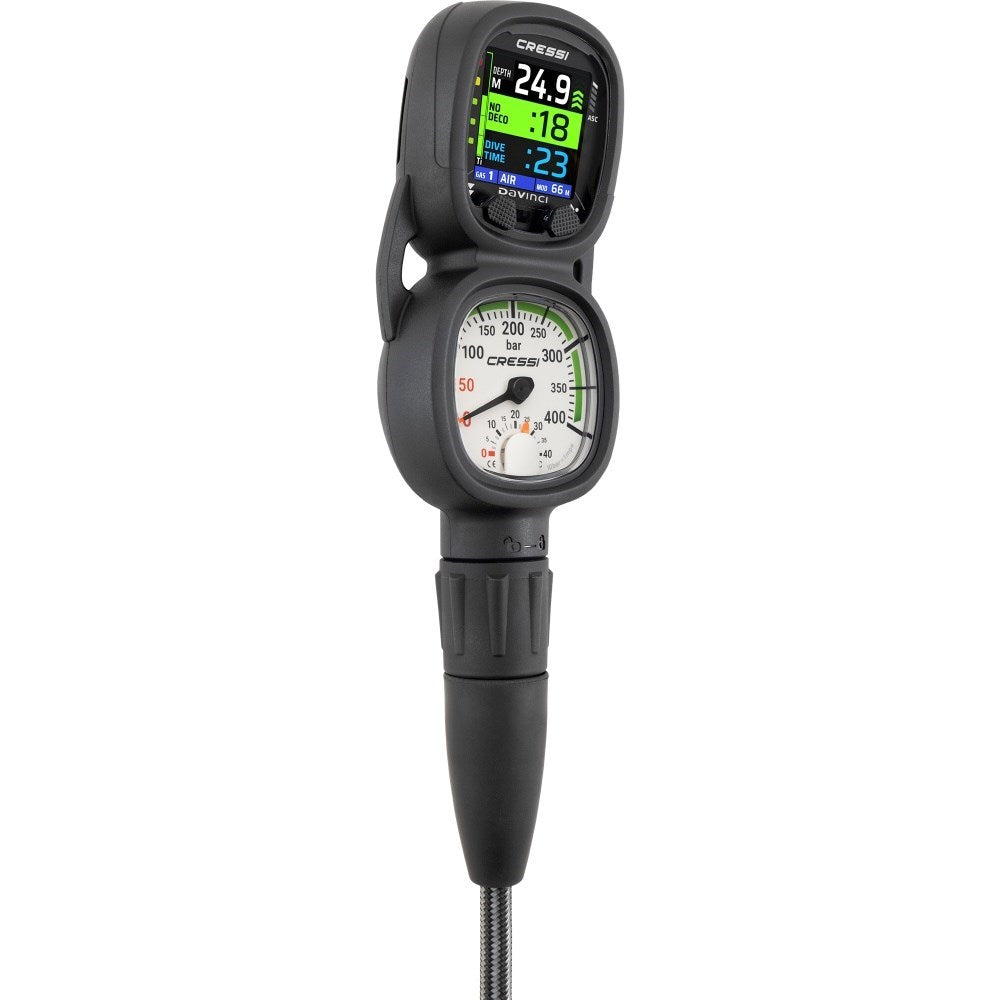 Cressi Da Vinci Console 2 with digital display and control buttons for scuba diving equipment monitoring.