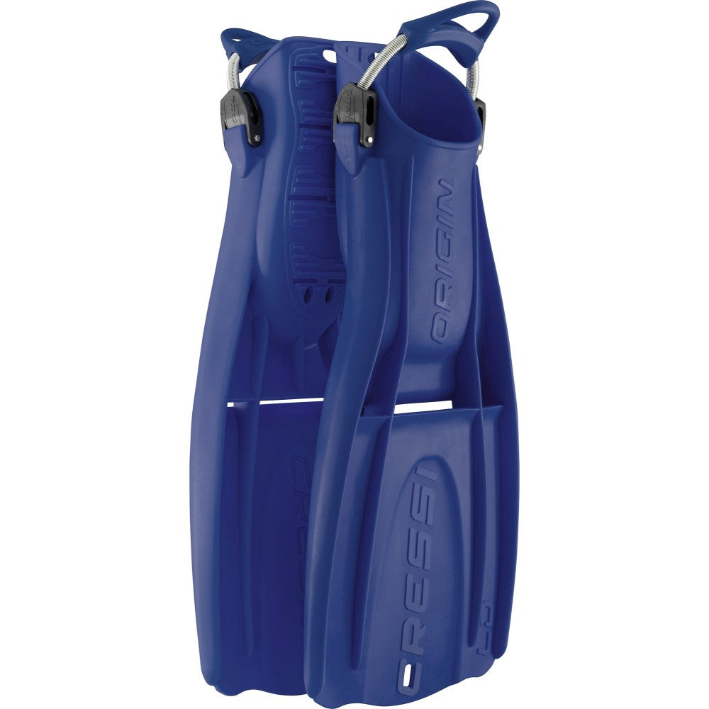 Pink Cressi Origin LD scuba fins in XS-S size, featuring lightweight design and adjustable straps for comfortable diving.