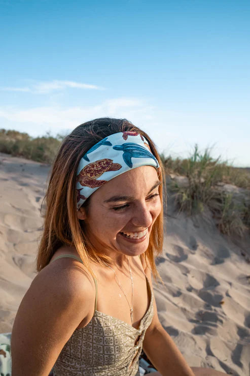 Diver Mon Art UV neck gaiter hood with turtle design, offers sun and hair protection, made of lightweight, breathable fabric.