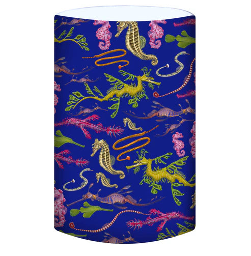 Diver Mon Art original UV hood with big turtle design, offering sun and hair protection, made of lightweight, breathable fabric.