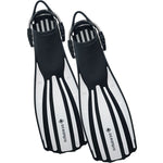 Ocean Pro Avoca Fins for scuba diving, black fins with adjustable straps, designed for comfort and performance underwater.